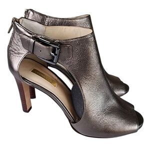 Louise et Cie- Women’s Silver Pewter Peep Toe Heels, Size 7